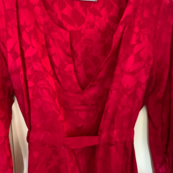 Dress - Picture 5 of 7